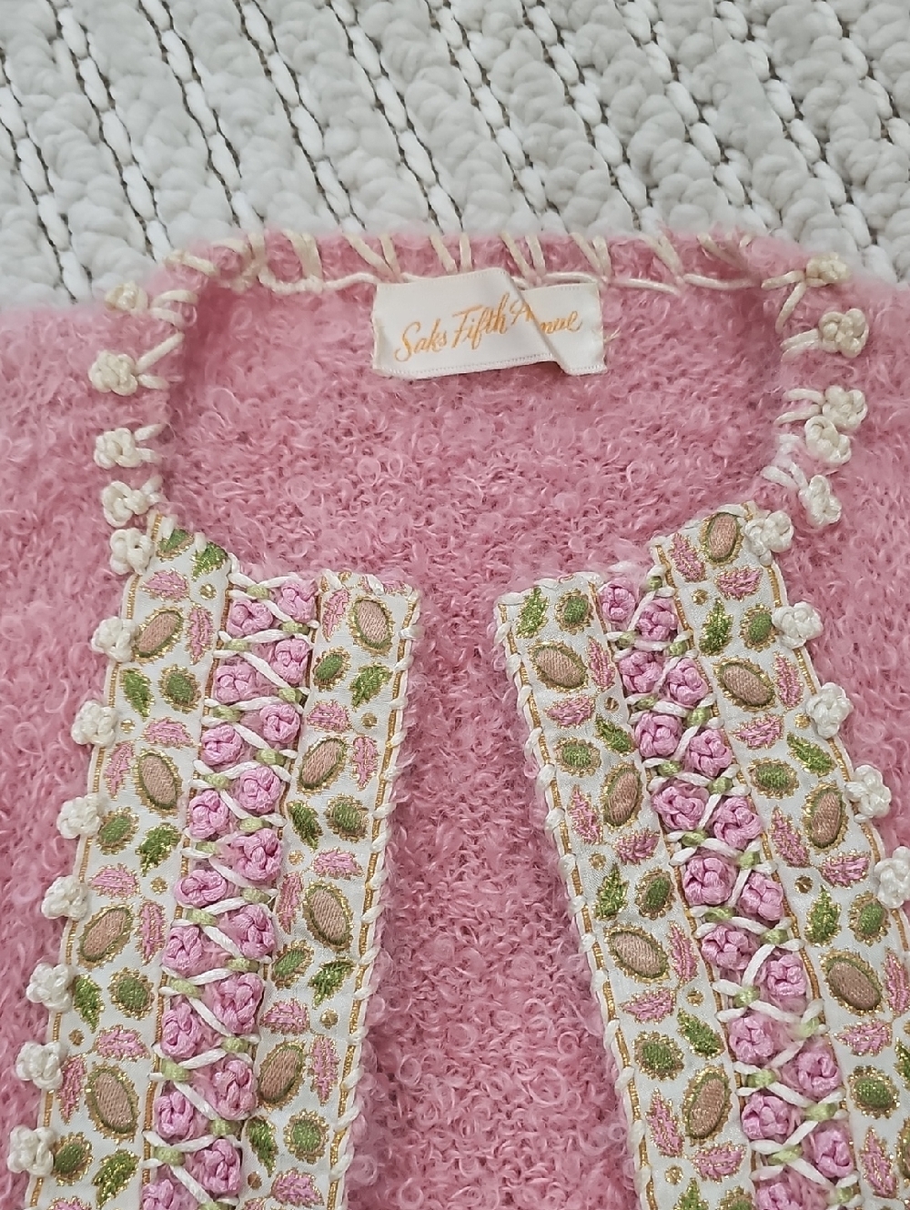 VINTAGE SAKS FIFTH AVENUE PINK SWEATER EMBELLISHED DETAIL NO SIZE CARDIGAN - Picture 11 of 14